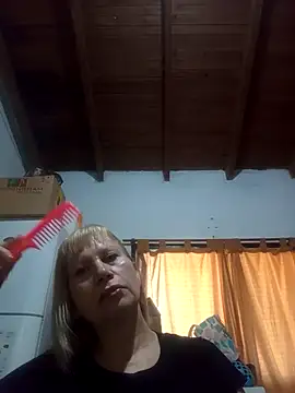 SexyMilf1211 online show from April 12, 2026, 3:26 pm