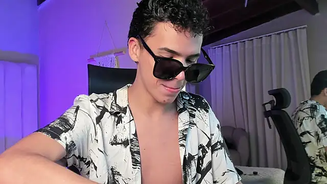 Snapshot of Seab_trooy chatting on February 13, 2026, 9:20 am Seab trooy online show from February 13, 2026, 9:20 am