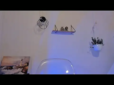 aprille15 online show from March 13, 2026, 9:20 pm