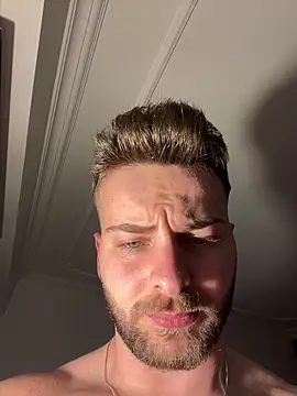 atesturky online show from March 7, 2026, 8:47 pm