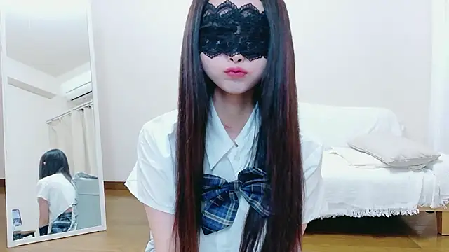 Snapshot of Melua_072_lv chatting on December 1, 2025, 10:49 am Melua 072 lv online show from December 1, 2025, 10:49 am