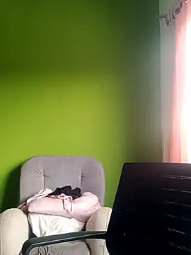 Rouse hot  online show from April 18, 2026, 2:52 pm