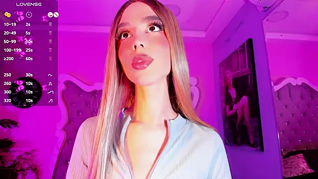 LeslieAmor1 online show from November 22, 2025, 5:50 am