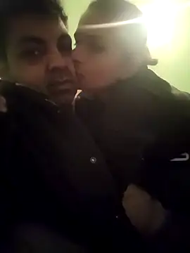 Komel00971 online show from December 2, 2025, 1:35 pm