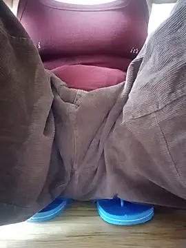 Snapshot of subeo-00 chatting on June 2, 2026, 10:15 am subeo-00 online show from June 2, 2026, 10:15 am