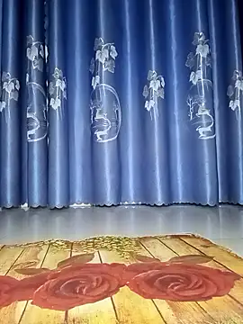 subeo-00 online show from April 14, 2026, 4:23 pm