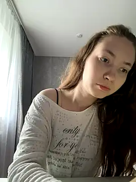 Holy Poly online show from November 25, 2025, 8:14 am