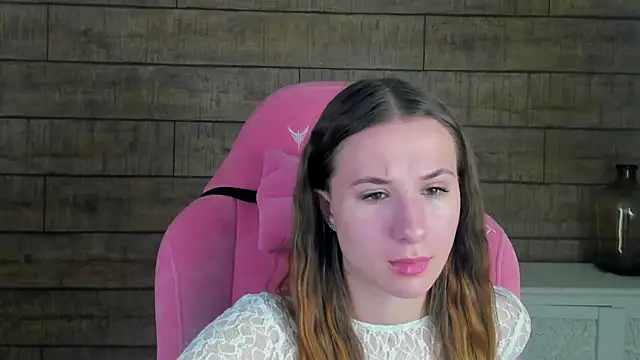 Snapshot of KristinaBellini chatting on November 30, 2025, 4:19 pm KristinaBellini online show from November 30, 2025, 4:19 pm