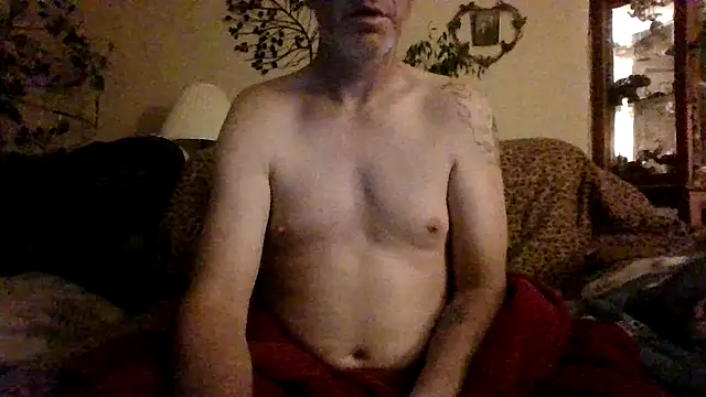 longsmooth4u online show from April 23, 2026, 8:21 am