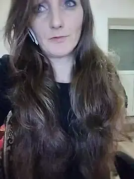 CrazyMaya39 online show from April 10, 2026, 10:50 pm