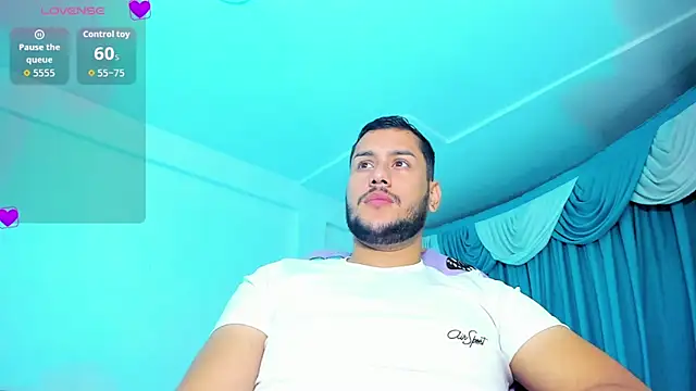 Snapshot of Latino_Hot_Boy chatting on December 1, 2025, 7:15 pm Latino Hot Boy online show from December 1, 2025, 7:15 pm