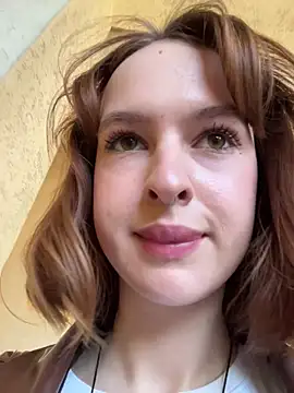 Snapshot of hani_obsessed chatting on November 27, 2025, 10:16 am hani obsessed online show from November 27, 2025, 10:16 am