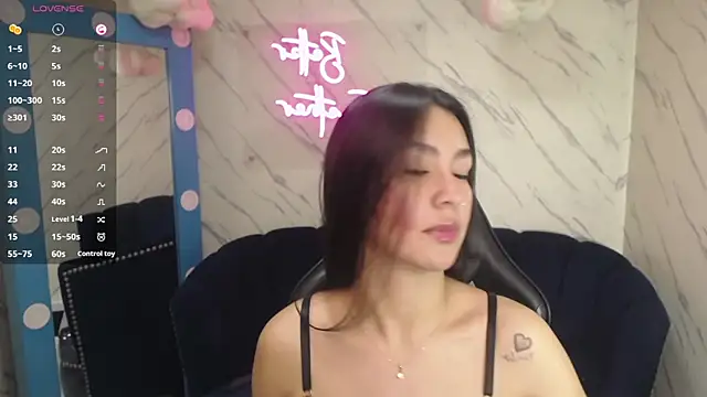 Maleja v  online show from January 6, 2026, 1:48 pm