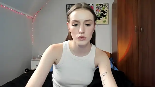 tinyglow online show from January 13, 2026, 6:50 am