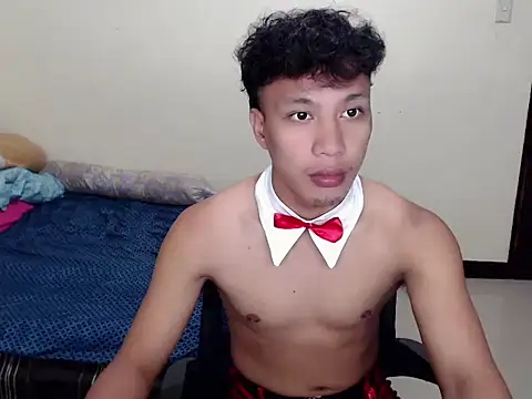 newgys online show from December 2, 2025, 9:44 am