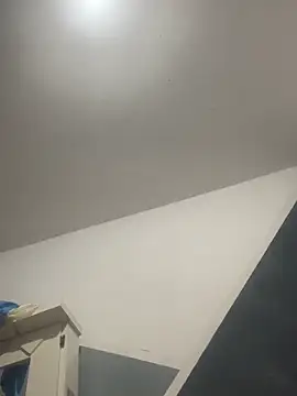 lizmy online show from December 1, 2025, 9:15 pm