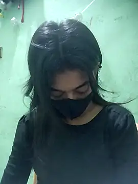 Disha Nur0 online show from April 8, 2026, 10:00 pm