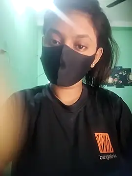 Disha Nur0 online show from December 19, 2025, 10:34 pm