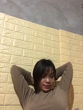 Snapshot of Trangbabylove chatting on February 26, 2026, 11:43 am Trangbabylove online show from February 26, 2026, 11:43 am