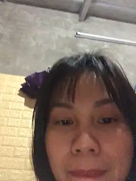 Snapshot of Trangbabylove chatting on January 17, 2026, 11:14 am Trangbabylove online show from January 17, 2026, 11:14 am