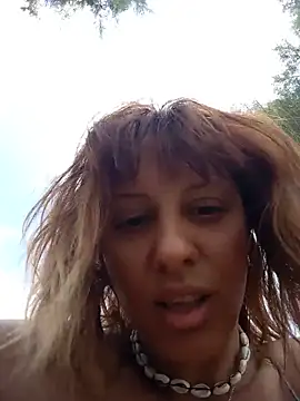 Snapshot of cleopatravodos chatting on June 17, 2026, 1:21 pm cleopatravodos online show from June 17, 2026, 1:21 pm