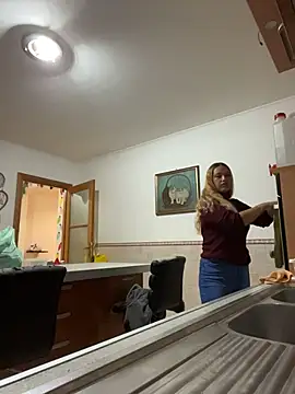 asshly20 online show from December 4, 2025, 5:01 pm