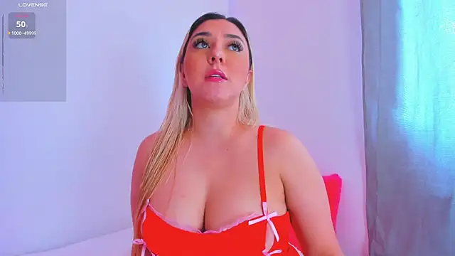 02 Valery online show from November 20, 2025, 5:13 pm