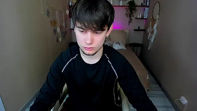 Snapshot of AlejandroEllias chatting on February 28, 2026, 10:48 am AlejandroEllias online show from February 28, 2026, 10:48 am