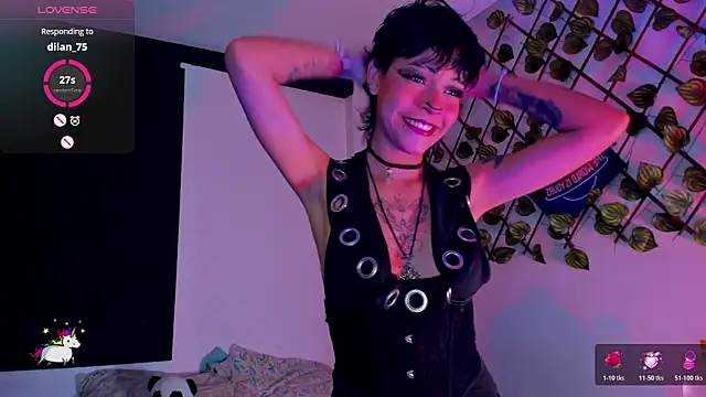 Snapshot of Anny_Kiitty chatting on May 30, 2026, 7:04 am Anny Kiitty online show from May 30, 2026, 7:04 am