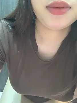 Agela baby online show from December 2, 2025, 4:14 am