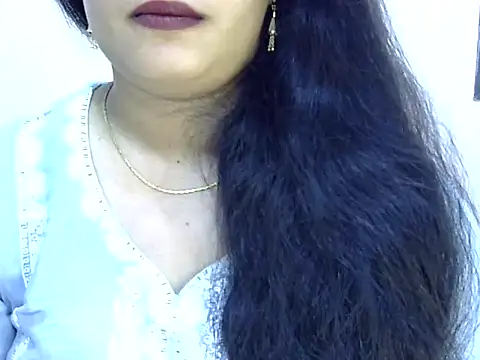 Snapshot of Muskan_Jha chatting on May 21, 2026, 2:20 am Muskan Jha online show from May 21, 2026, 2:20 am
