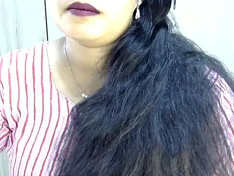 Muskan Jha online show from April 3, 2026, 1:56 am