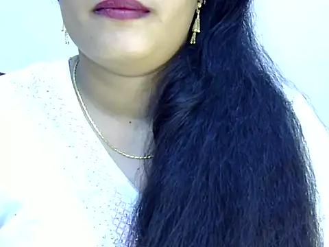 Snapshot of Muskan_Jha chatting on May 15, 2026, 2:15 pm Muskan Jha online show from May 15, 2026, 2:15 pm