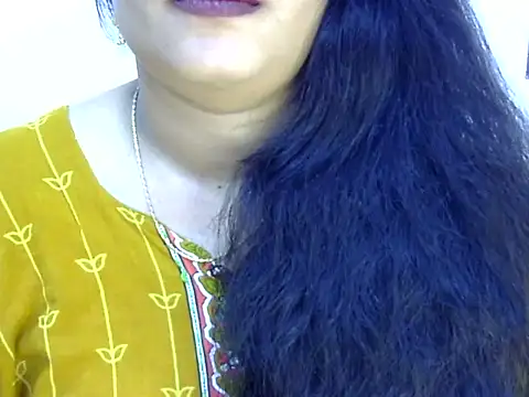 Snapshot of Muskan_Jha chatting on May 19, 2026, 1:56 am Muskan Jha online show from May 19, 2026, 1:56 am