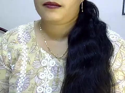 Snapshot of Muskan_Jha chatting on July 6, 2026, 1:07 pm Muskan Jha online show from July 6, 2026, 1:07 pm