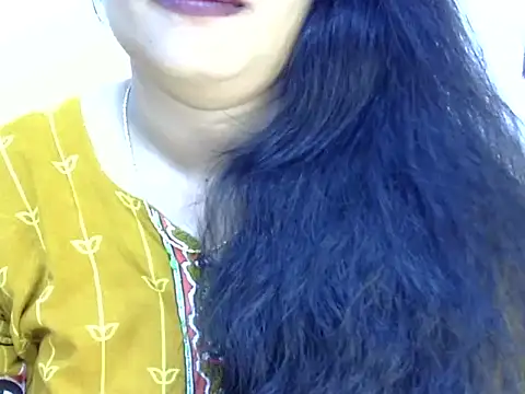 Snapshot of Muskan_Jha chatting on May 19, 2026, 1:32 am Muskan Jha online show from May 19, 2026, 1:32 am
