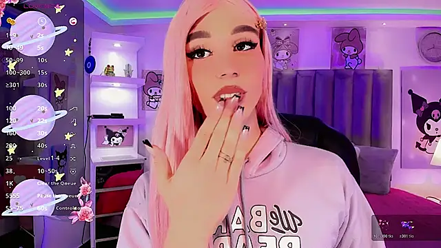 Snapshot of dearAlanaxxx chatting on January 6, 2026, 8:46 pm dearAlanaxxx online show from January 6, 2026, 8:46 pm