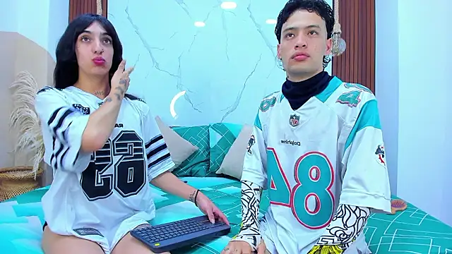 Loversinfire2 online show from February 20, 2026, 10:01 pm