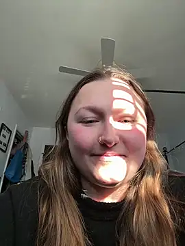 Snapshot of sammi_b12 chatting on February 14, 2026, 8:42 pm sammi b12 online show from February 14, 2026, 8:42 pm