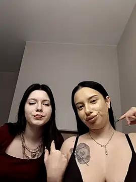 Snapshot of dawnbeforesunset chatting on November 15, 2025, 12:53 pm dawnbeforesunset online show from November 15, 2025, 12:53 pm