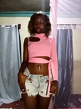 BelindaLexy online show from November 19, 2025, 4:18 pm