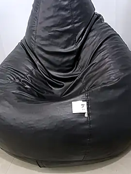 Snapshot of Your_DreamGirl__ chatting on November 29, 2025, 11:21 am Your DreamGirl online show from November 29, 2025, 11:21 am