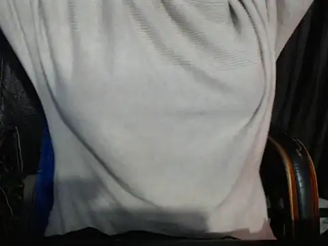 Queen Bhanu online show from December 3, 2025, 7:13 pm