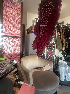 Motherbigbus online show from March 24, 2026, 11:38 pm