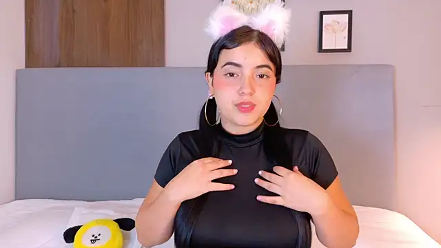 Snapshot of MiaSchtt chatting on November 28, 2025, 3:17 am MiaSchtt online show from November 28, 2025, 3:17 am