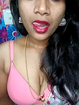 Snapshot of Premalatha_28 chatting on November 16, 2025, 6:45 pm Premalatha 28 online show from November 16, 2025, 6:45 pm