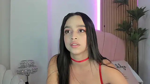 zoe quinn7 online show from December 5, 2025, 7:45 pm