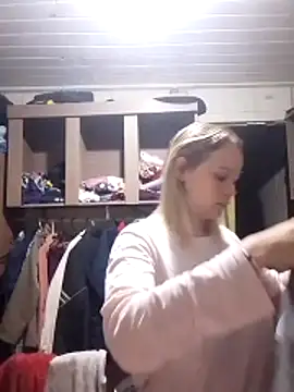 minagostosa123 online show from March 4, 2026, 1:46 am