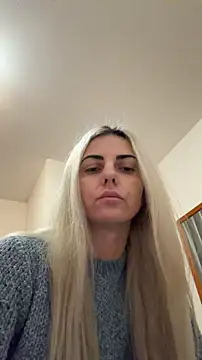 feliciafelon online show from February 2, 2026, 8:19 pm