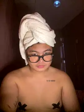 Pattriciasweet online show from December 3, 2025, 2:45 am